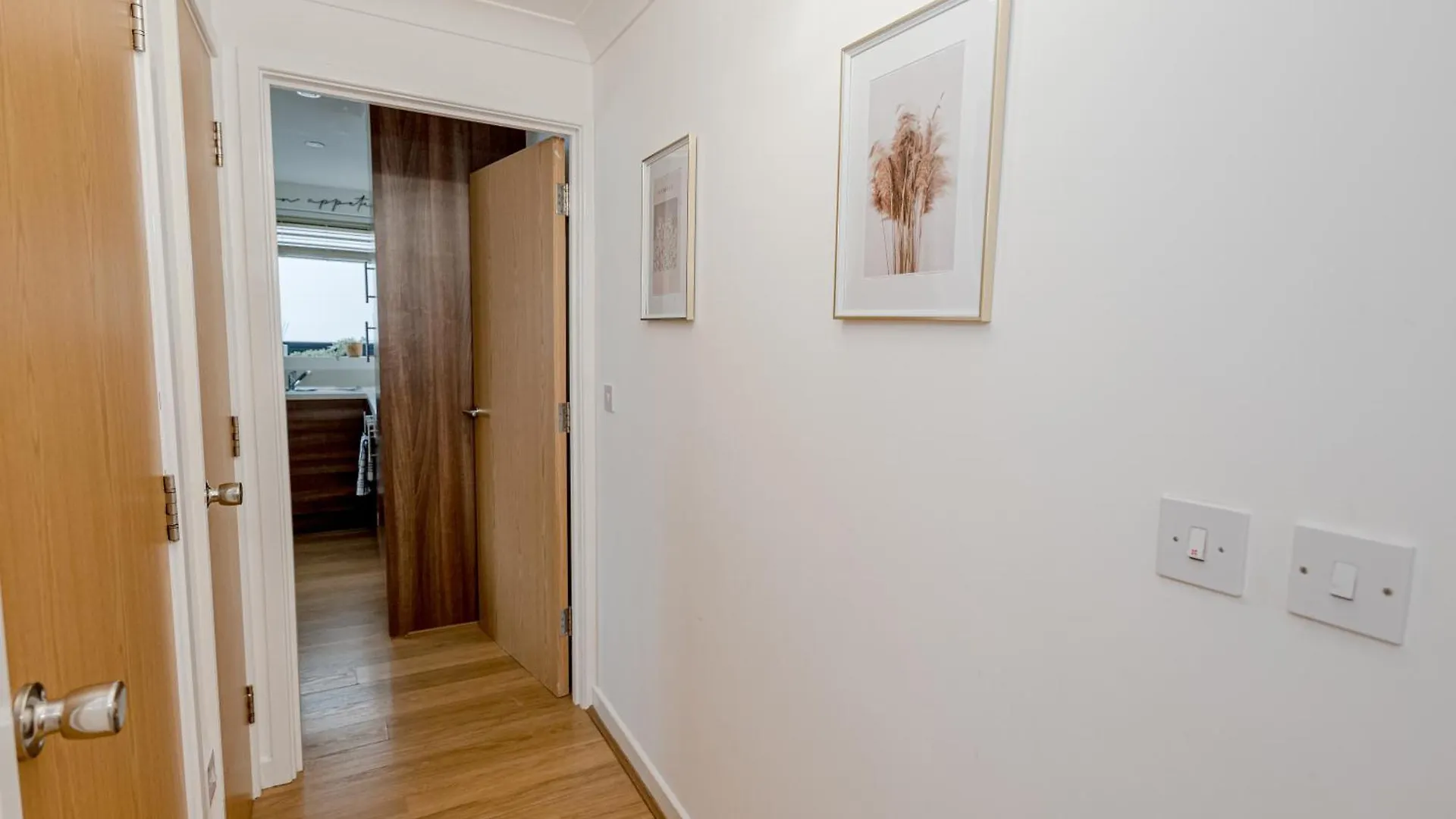 Southampton City Retreat Apartment
