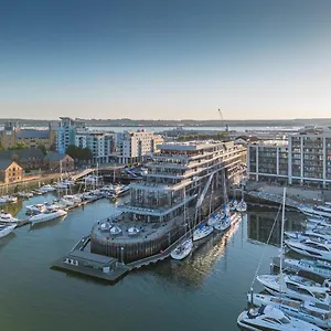 Отель Harbour &, Саутгемптон